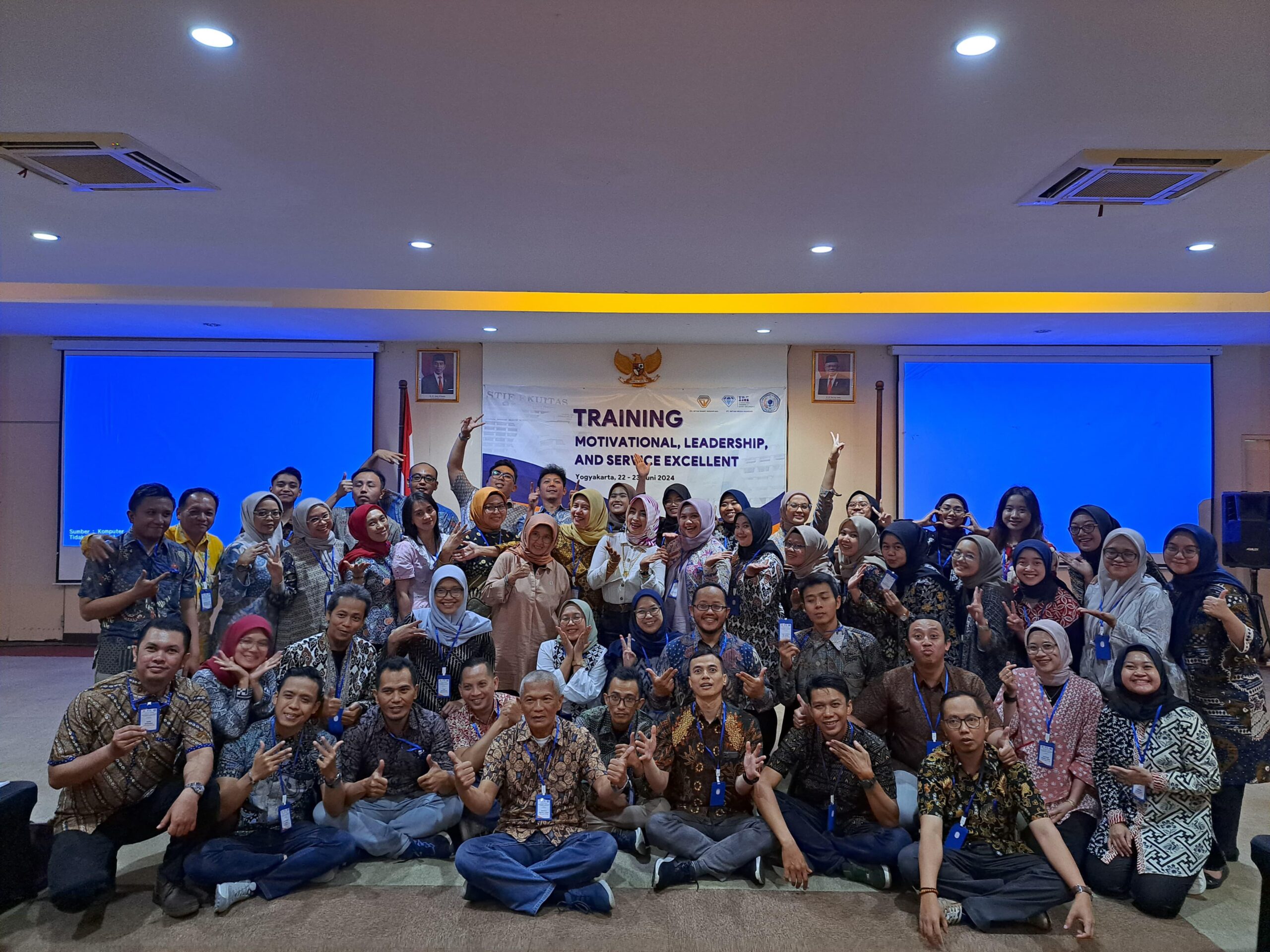 Dokumentasi Training Motivational, Leadership, And Service Excellent